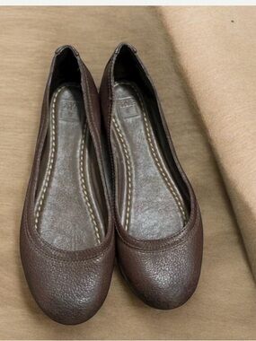 FRYE Carson Brown Leather Ballet Flats Slip On Shoes Size 7